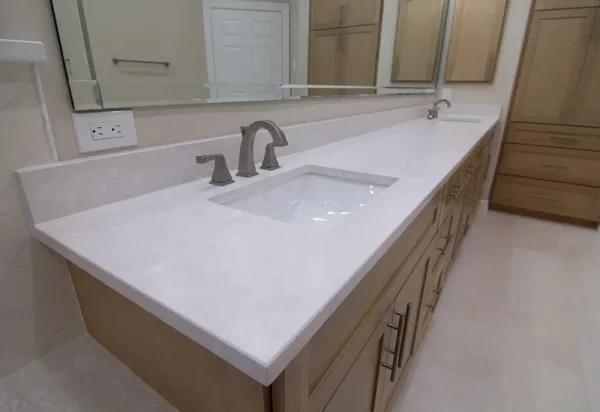 Nice-bathroom-countertop