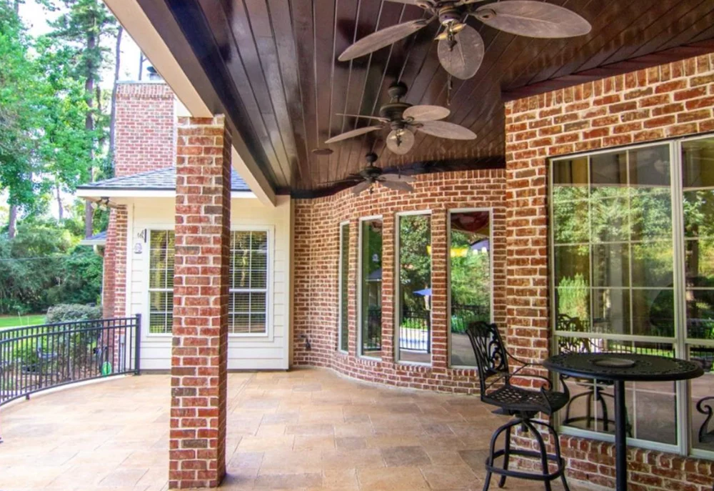 Beautiful-house-porche